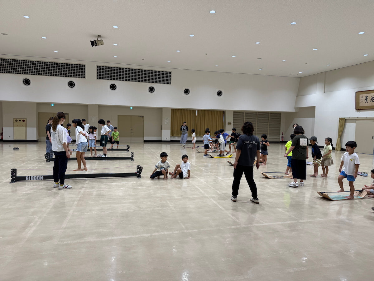 学校でのスラックライン体験会